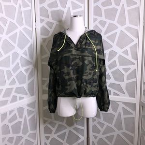Camo windbreaker